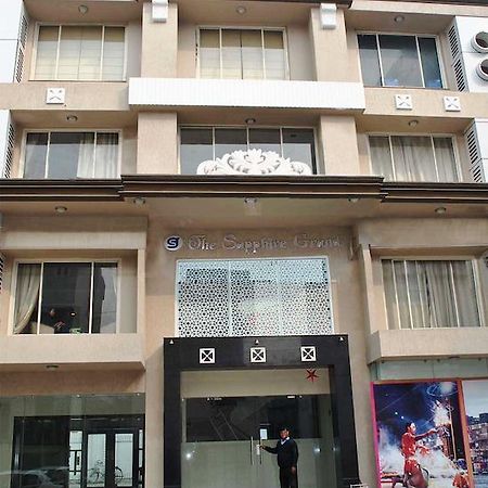 The Sapphire Grand Hotel Varanasi Ngoại thất bức ảnh