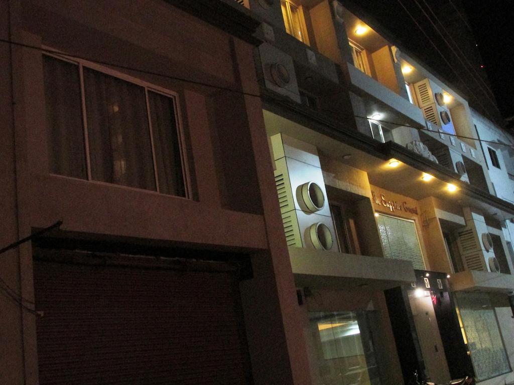 The Sapphire Grand Hotel Varanasi Ngoại thất bức ảnh
